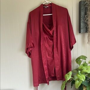 Victoria's Secret Red Satin Robe and slip set size s/m